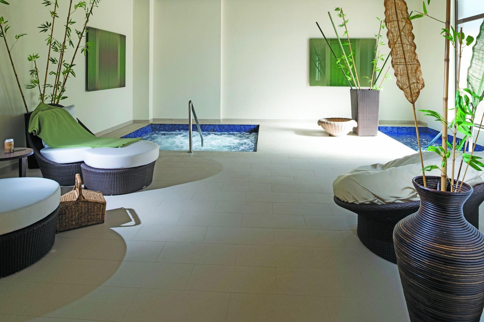 בווארו Royalton Punta Cana, An Autograph Collection All-Inclusive Resort & Casino מראה חיצוני תמונה