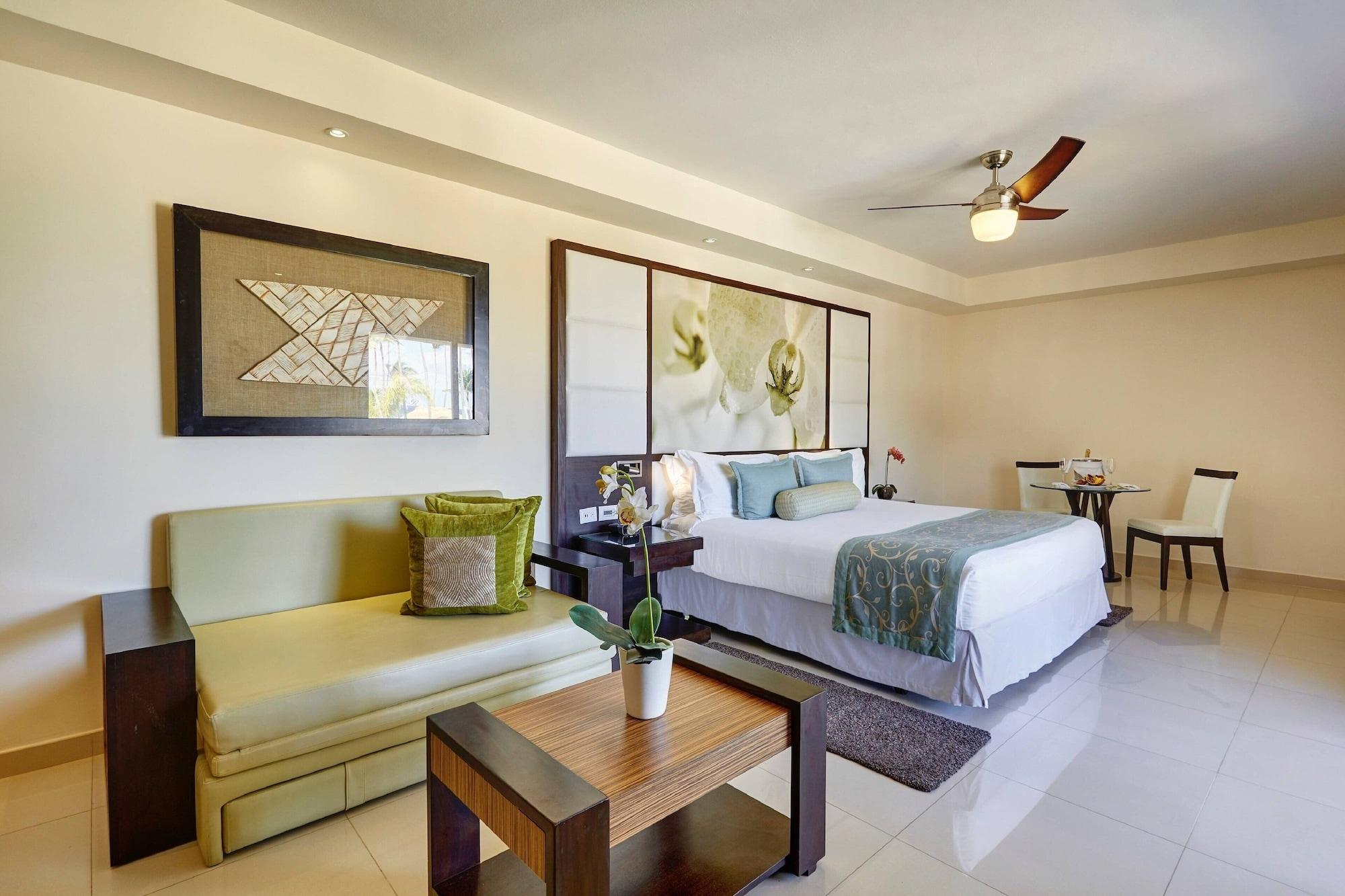 בווארו Royalton Punta Cana, An Autograph Collection All-Inclusive Resort & Casino מראה חיצוני תמונה