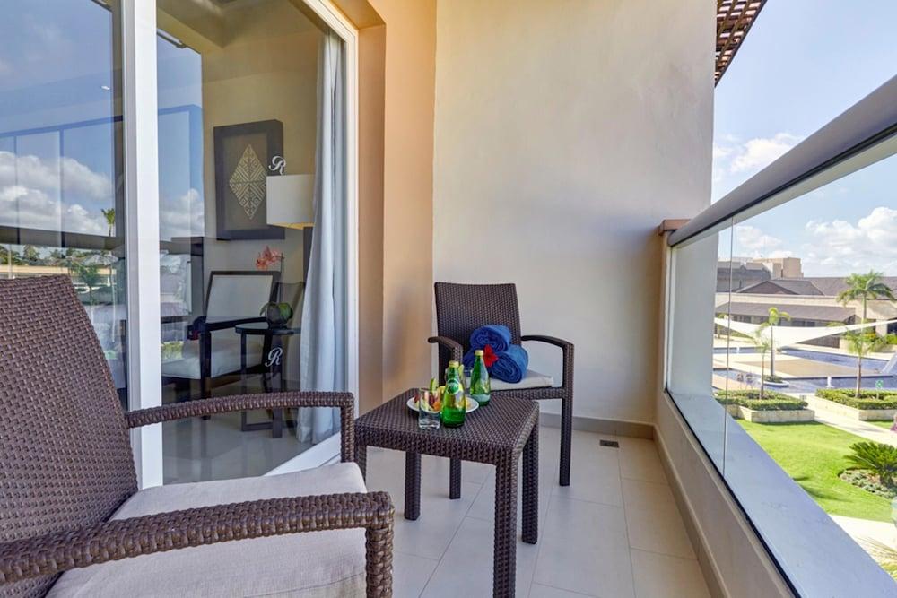 בווארו Royalton Punta Cana, An Autograph Collection All-Inclusive Resort & Casino מראה חיצוני תמונה