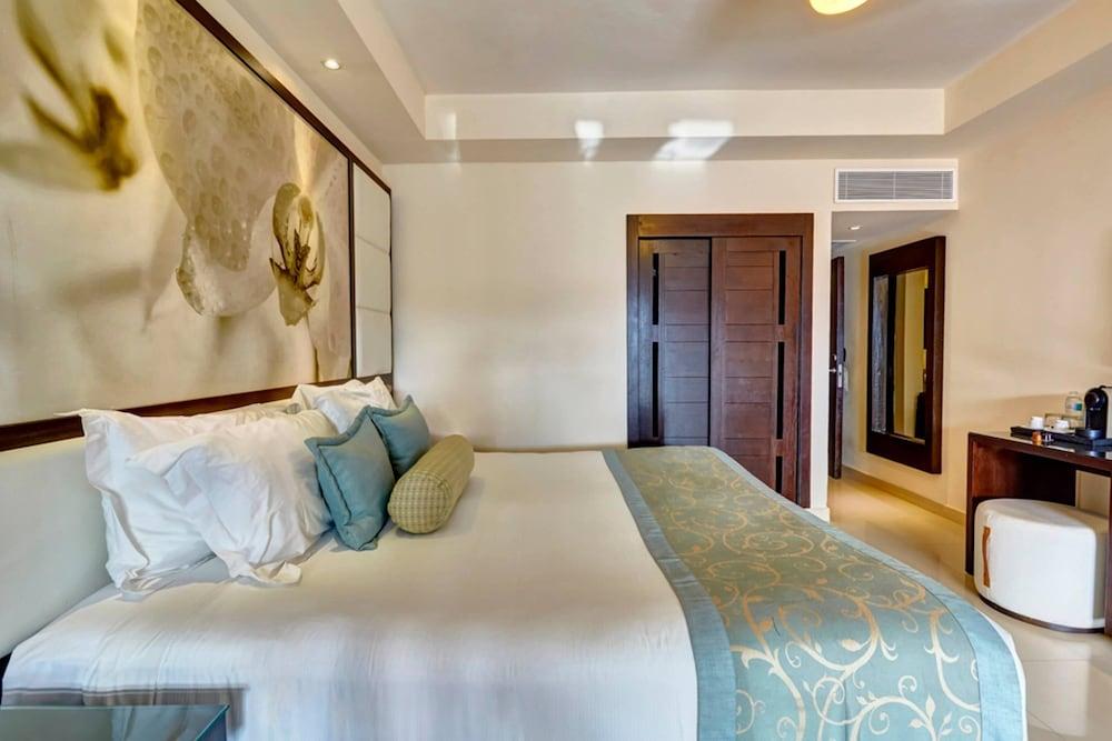 בווארו Royalton Punta Cana, An Autograph Collection All-Inclusive Resort & Casino מראה חיצוני תמונה